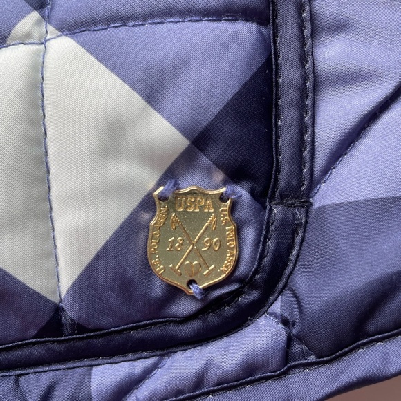 U.S Polo assassin size medium plaid puffer vest. - Picture 5 of 6